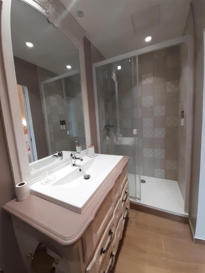 Domaine Benester - Chambre Leonie Siorac-en-Perigord Ngoại thất bức ảnh